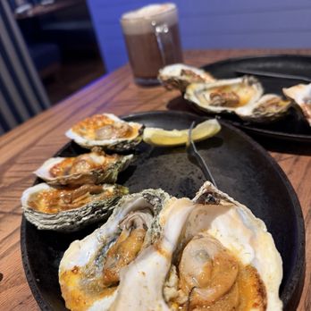 Whiskey & Oyster - Oysters - Bars Near Me - Alexandria, Virginia