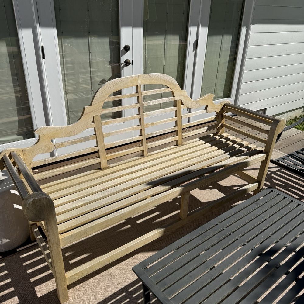 Teak Master - Before bench - Refinishing Services Near Me - South El Monte, California Teak Master - Before bench - Refinishing Services Near Me - South El Monte, California
