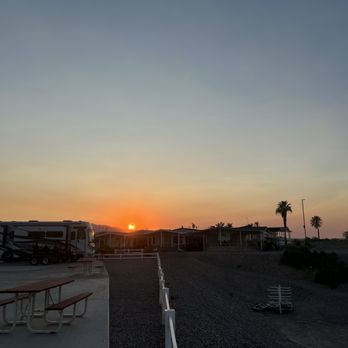 ISLANDER RV RESORT - Updated July 2026 - 143 Photos & 64 Reviews - 751 ...