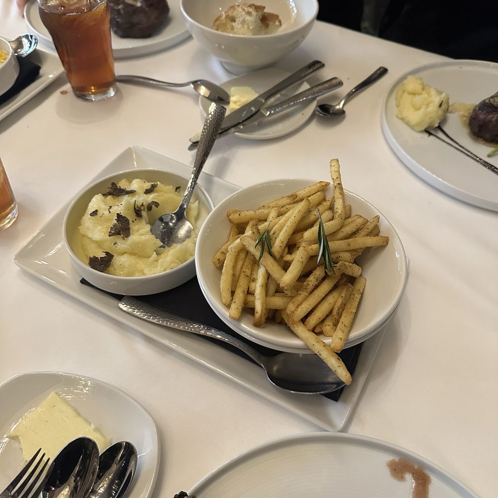 ROSEMARY TRUFFLE FRIES & TRUFFLE MASHED POTATOES ROSEMARY TRUFFLE FRIES & TRUFFLE MASHED POTATOES
