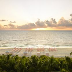 Grand Beach Hotel Miami Beach - Miami sunrise as seen from Grand Beach Hotel oceanfront rooms
