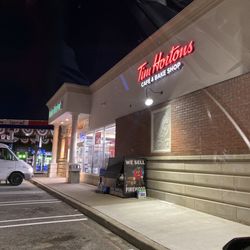 Tim Hortons - Outside