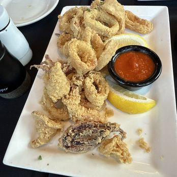 Anthony's La Piazza Prime - Fried Calamari - Italian Near Me - Raleigh, North Carolina