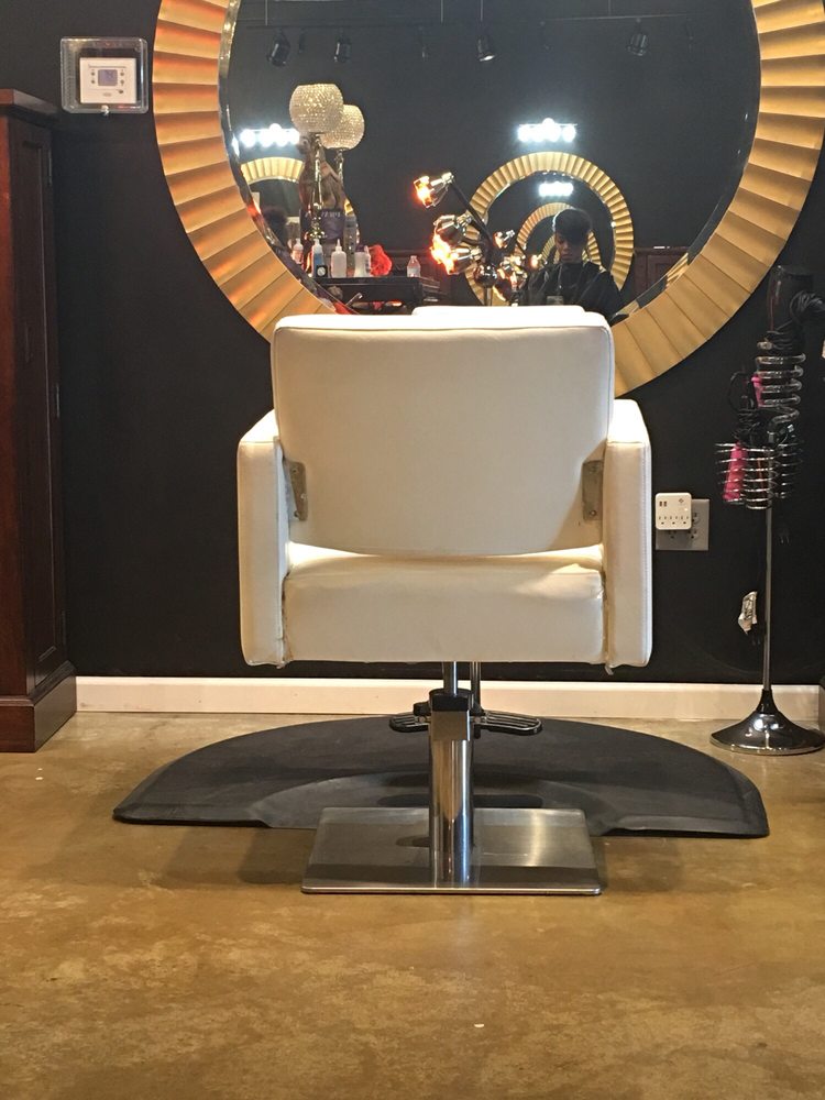 Razor Chic of Atlanta Logo