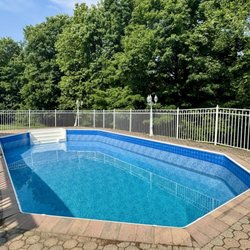 Coty Pool