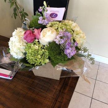 Twinbrook Floral Design - Florists Near Me - Chantilly, Virginia Twinbrook Floral Design - Florists Near Me - Chantilly, Virginia