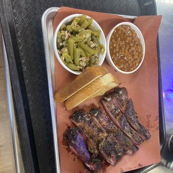 Mesquite Bbq Since 1959 - 1 Meat Plate Ribs with seasoned green beans and chorizo pinto beans - Barbeque Near Me - Mesquite, Texas Mesquite Bbq Since 1959 - 1 Meat Plate Ribs with seasoned green beans and chorizo pinto beans - Barbeque Near Me - Mesquite, Texas
