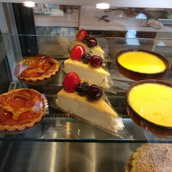 L'Artisan - Chocolatiers & Shops Near Me - Montreal, Quebec