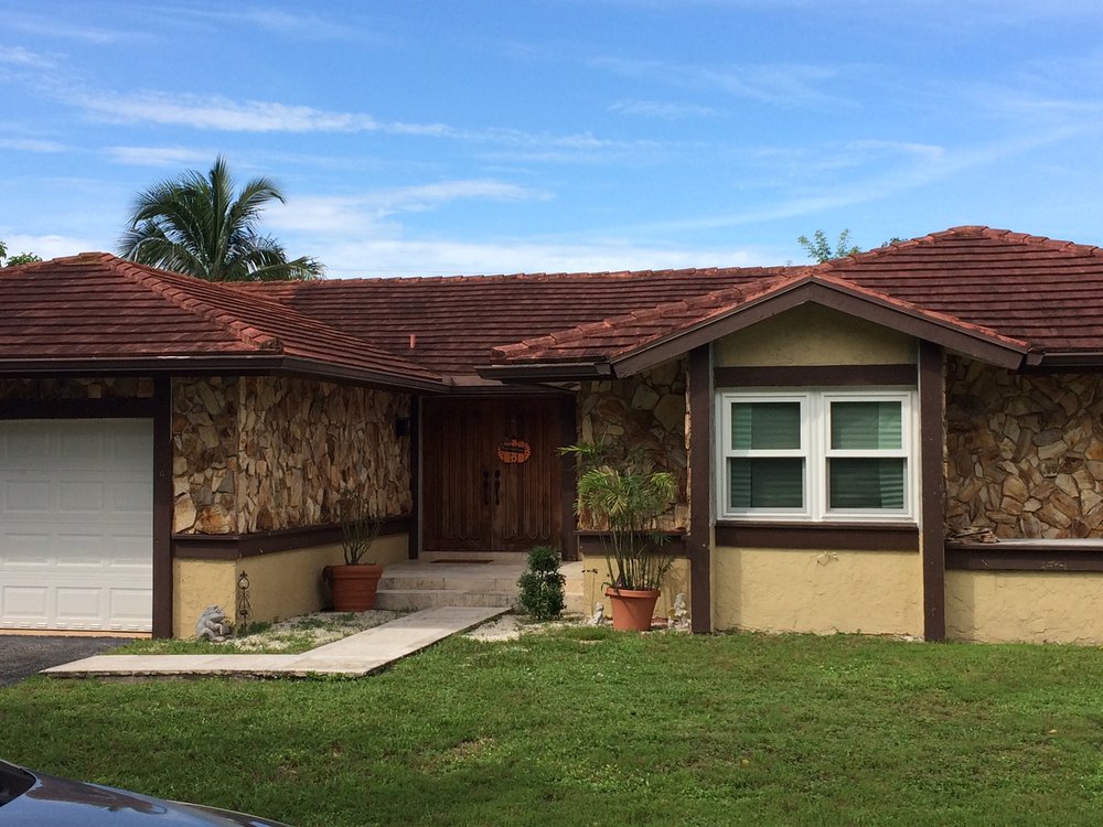 Slide of GetMyRoofCleaned