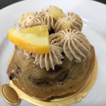 La Casita Bakeshop - Bakeries Near Me - Richardson, Texas