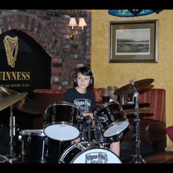 The Drum Den - We offer lessons in drums, piano, guitar, ukulele, bass, saxophone, clarinet, flute, and group band classes. Register on our website.