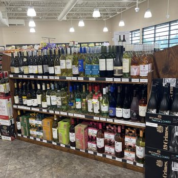 The Market @ Lookout - Wine - Convenience Stores Near Me - Selma, Texas