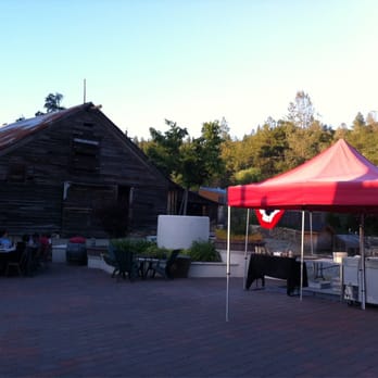 Smith Flat House - Historic barn from Gold Rush days - Venues & Event Spaces Near Me - Placerville, California Smith Flat House - Historic barn from Gold Rush days - Venues & Event Spaces Near Me - Placerville, California