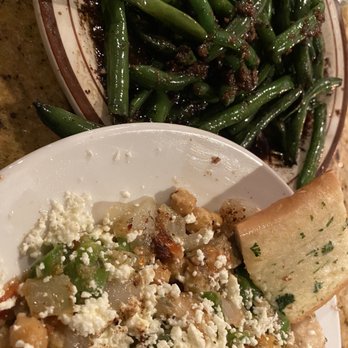 White House Grill - Chicken bowl on rice with a side of garlic green beans - Mediterranean Near Me - Post Falls, Idaho