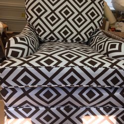BonneTerre Antiques and Upholstery