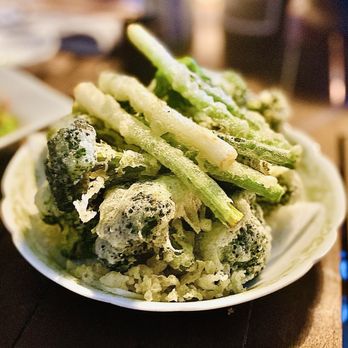 MD Oriental Market - Moi fave Green Onions & Broccoli tempura. Always under $2 OuiOui - International Grocery Near Me - Pinellas Park, Florida MD Oriental Market - Moi fave Green Onions & Broccoli tempura. Always under $2 OuiOui - International Grocery Near Me - Pinellas Park, Florida