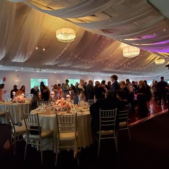 Flowerfield Celebrations - Caterers Near Me - Saint James, New York Flowerfield Celebrations - Caterers Near Me - Saint James, New York
