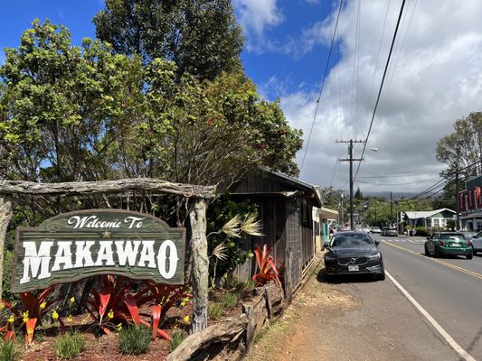 Makawao by null