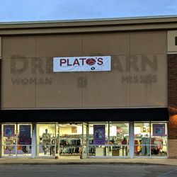 Plato's Closet - Store Front