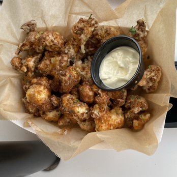 Pizza Lobo - Cauliflower - Pizza Near Me - Chicago, Illinois Pizza Lobo - Cauliflower - Pizza Near Me - Chicago, Illinois