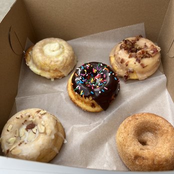 The Goods - A delicious assortment of proper gluten free donuts that are celiac safe!! So delectable - Donuts Near Me - Carlsbad, California The Goods - A delicious assortment of proper gluten free donuts that are celiac safe!! So delectable - Donuts Near Me - Carlsbad, California