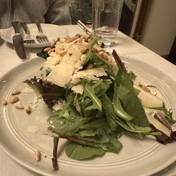 La Sen Bistro - Pear salad - French Near Me - Walnut Creek, California La Sen Bistro - Pear salad - French Near Me - Walnut Creek, California