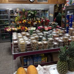 Sea Cliff Market