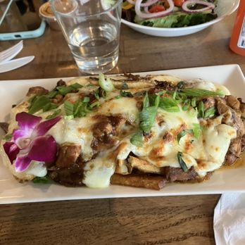 The Yard - Newark - Zanzi Fries - American Near Me - Newark, New Jersey