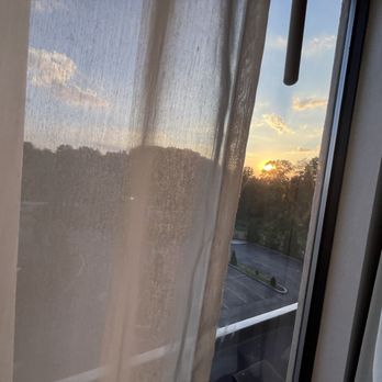 Comfort Inn - Window veiw - Hotels Near Me - Towson, Maryland Comfort Inn - Window veiw - Hotels Near Me - Towson, Maryland