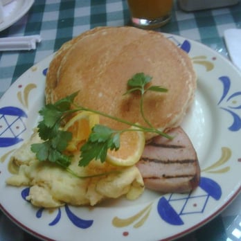 The Kettle - Diners Near Me - Manhattan Beach, California