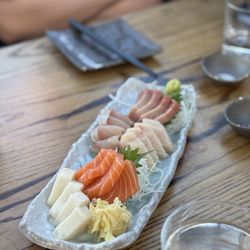 Ace Wasabi Rock-N-Roll Sushi - Mixed Sashimi (20 pieces)