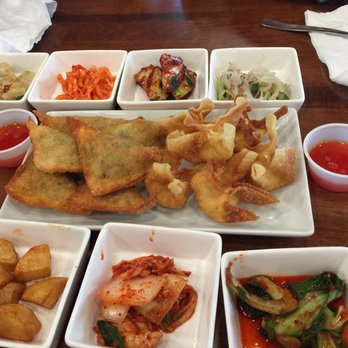 Bulgogi House - Yaki mandu, crab ragoons, and banchan - Korean Near Me - Clarksville, Tennessee Bulgogi House - Yaki mandu, crab ragoons, and banchan - Korean Near Me - Clarksville, Tennessee