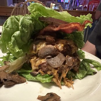 Logan's Roadhouse - Steakhouses Near Me - Redding, California