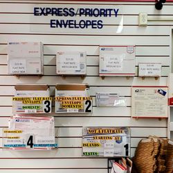US Post Office - The various Express/Priority Envelopes and the prices.