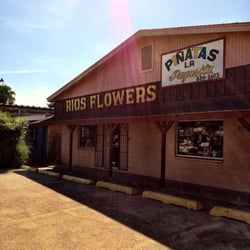 Rios Flowers & Gifts