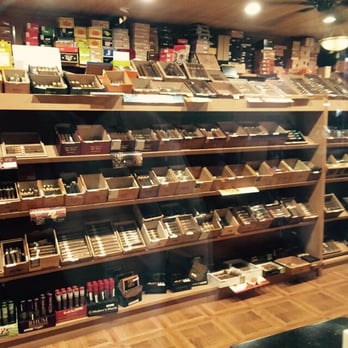 Havana Lounge & Cigar - Tobacco Shops Near Me - Milwaukee, Wisconsin Havana Lounge & Cigar - Tobacco Shops Near Me - Milwaukee, Wisconsin