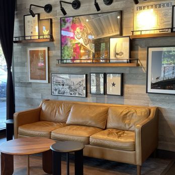 Starbucks - Coffee & Tea Near Me - Los Angeles, California Starbucks - Coffee & Tea Near Me - Los Angeles, California