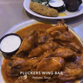 Pluckers Wing Bar - Webster - 10 piece wing combo, buffalo medium, and holy macaroni - Chicken Wings Near Me - Webster, Texas Pluckers Wing Bar - Webster - 10 piece wing combo, buffalo medium, and holy macaroni - Chicken Wings Near Me - Webster, Texas