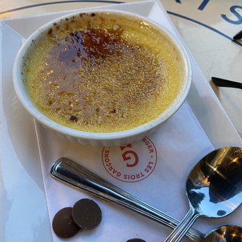 Sapristi - Crème Brûlée - Italian Near Me - Quebec City, Quebec
