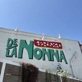 De La Nonna - Pizza Near Me - Los Angeles, California