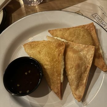 Gai Noi - Jalapeño wontons with pineapple dipping sauce - Desserts Near Me - Minneapolis, Minnesota Gai Noi - Jalapeño wontons with pineapple dipping sauce - Desserts Near Me - Minneapolis, Minnesota