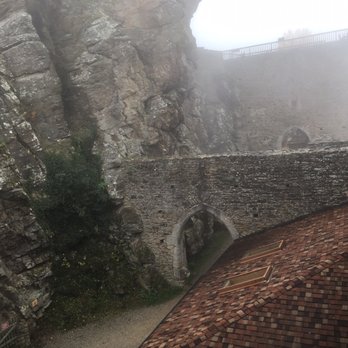 Burgruine Aggstein - Castles Near Me - Aggsbach Dorf, 3