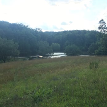 Pilot Knob Inn - Bed & Breakfast Near Me - Pinnacle, North Carolina