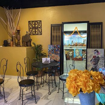 Carnitas Cochiloco - Waiting Area for To Go - Mexican Near Me - Mesa , Arizona