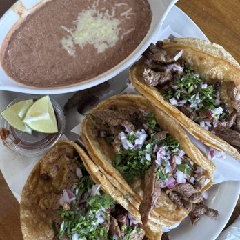 El Mixteco - Tacos -- carne asada; HUGE portion - Bars Near Me - Grayson, Kentucky