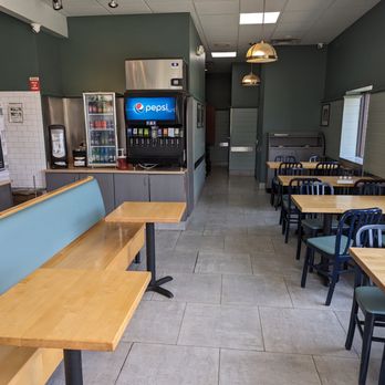 Z's Bubble Tea - Interior - Bubble Tea Near Me - Dearborn Heights, Michigan