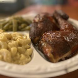 Willard's Real Pit BBQ - 1/2 BBQ Chicken