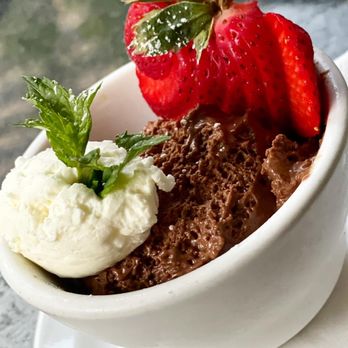 Avenue Restaurant - Chocolate mousse - New American Near Me - Clayton, Missouri Avenue Restaurant - Chocolate mousse - New American Near Me - Clayton, Missouri