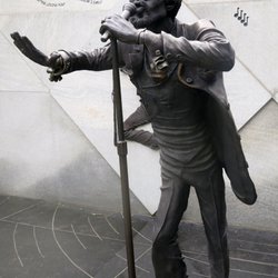 Eddie Kendrick Memorial Park - Ron McDowell; Eddie Kendricks; 1999; bronze
