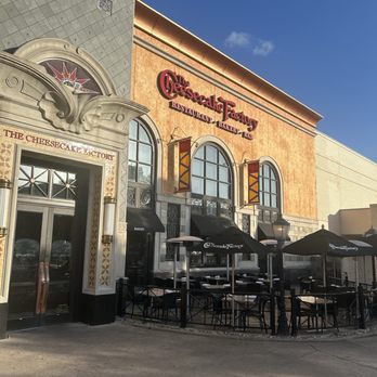 The Cheesecake Factory - Front of building - Desserts Near Me - Austin, Texas